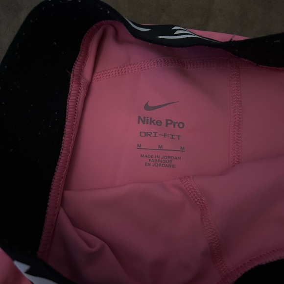 Nike Leggings - Picture 3 of 4